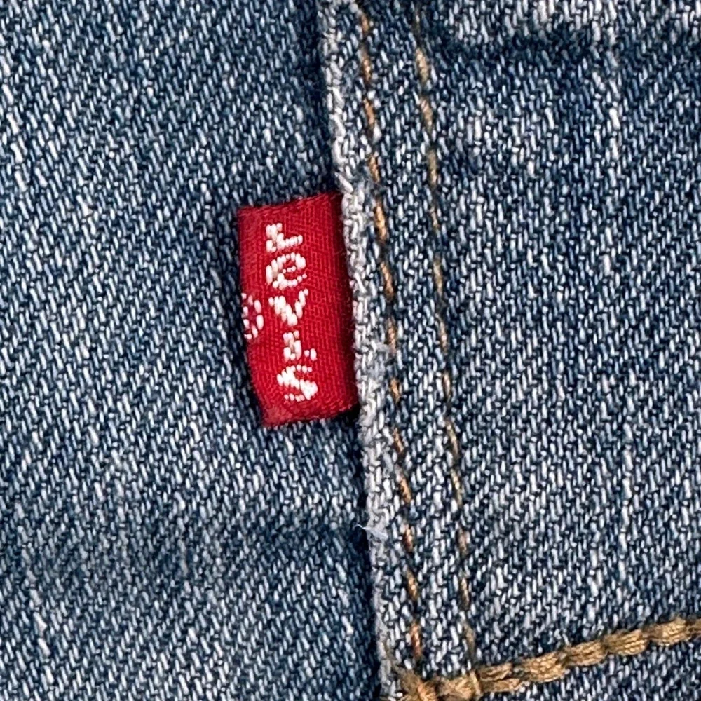 Levis 524 Bootcut Jeans Womens 17 Blue Denim Mid Rise Stretch Pakistan Made